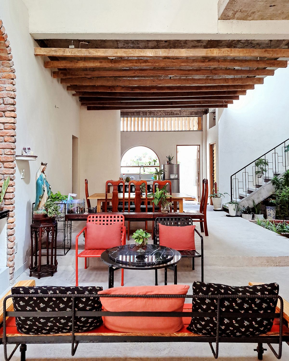 小红楼 | 2 米宽的温馨之家-21