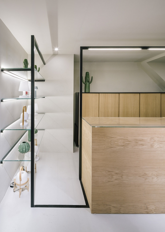 马德里商业中心陈列空间 | 多重功能与自然光照的融合-16