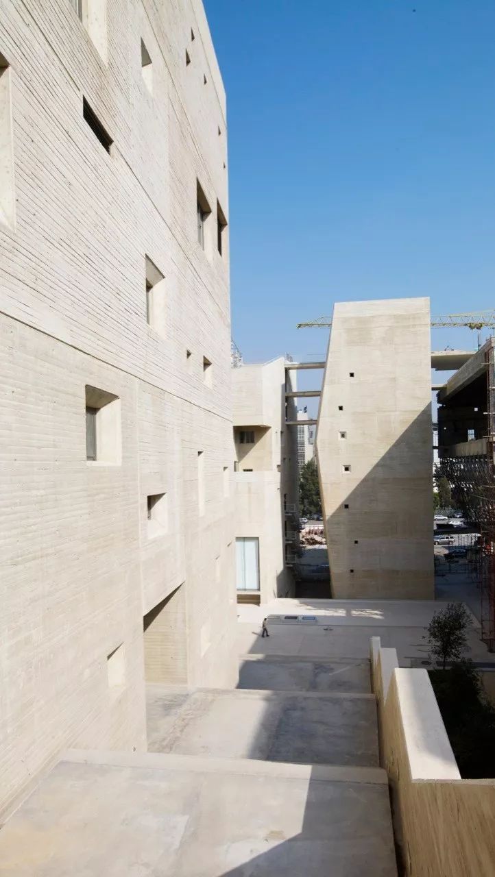 贝鲁特建筑事务所 Youssef Tohme 的现代共生设计-56