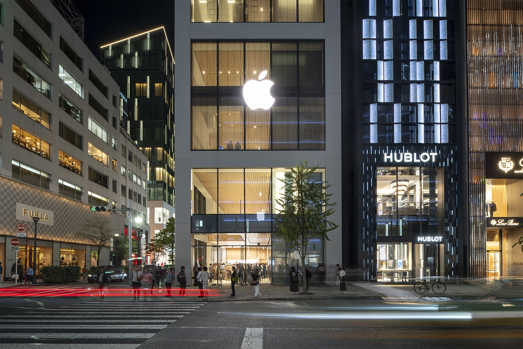 苹果银座店焕新丨日本东京丨Foster + Partners-29