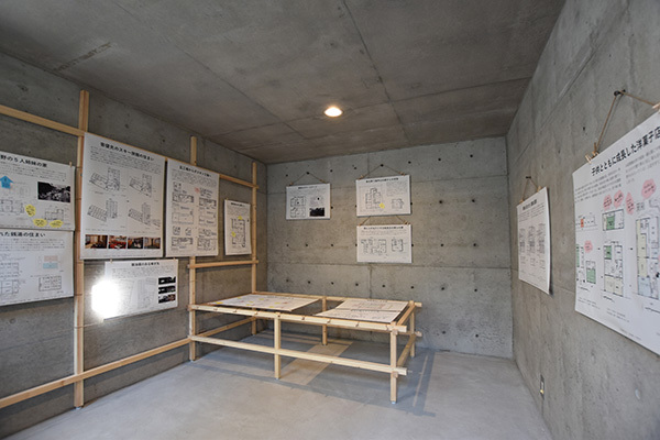 【住み方発見!! Home Life Diaries in Japan】展 会場/展示構成: 京都大学柳沢研究室|居住空間学講座-47