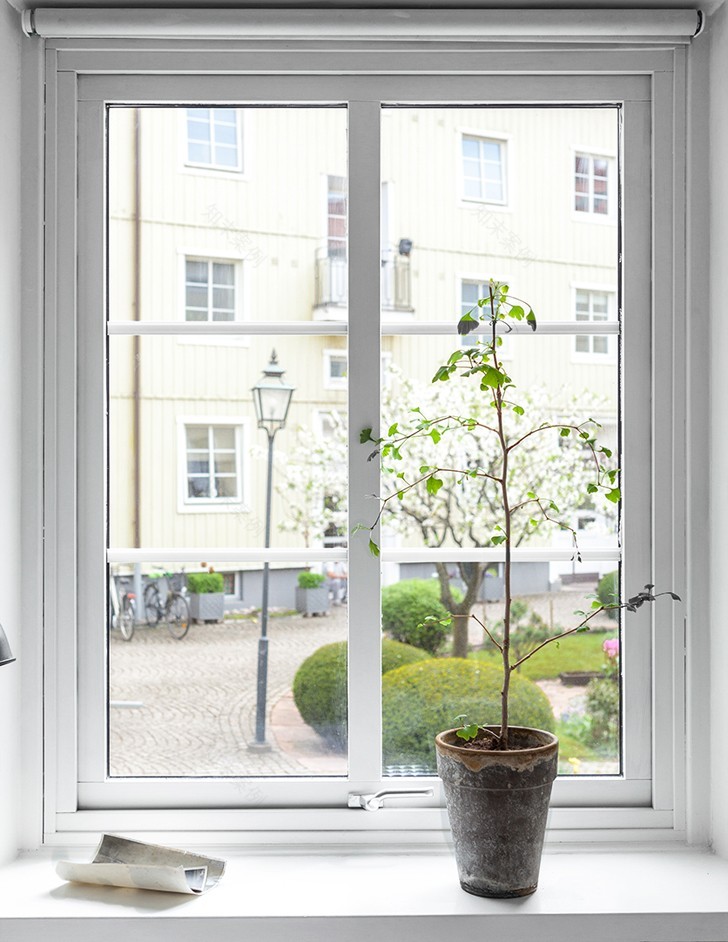 黑白对比打造 49 平米瑞典公寓时尚空间-17