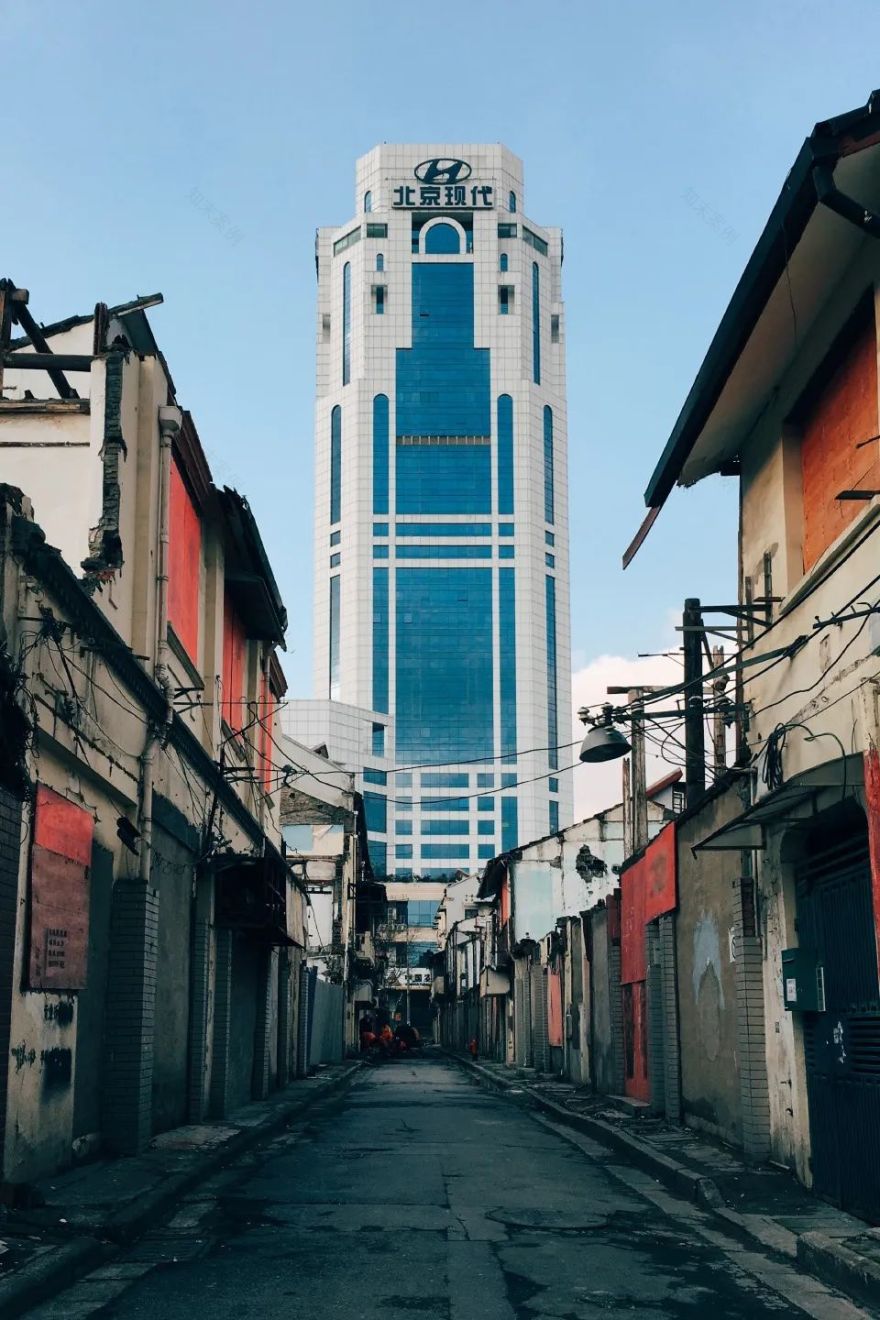 城市切片 · 建筑师王俊锋的手机影像城市观察丨中国北京-19