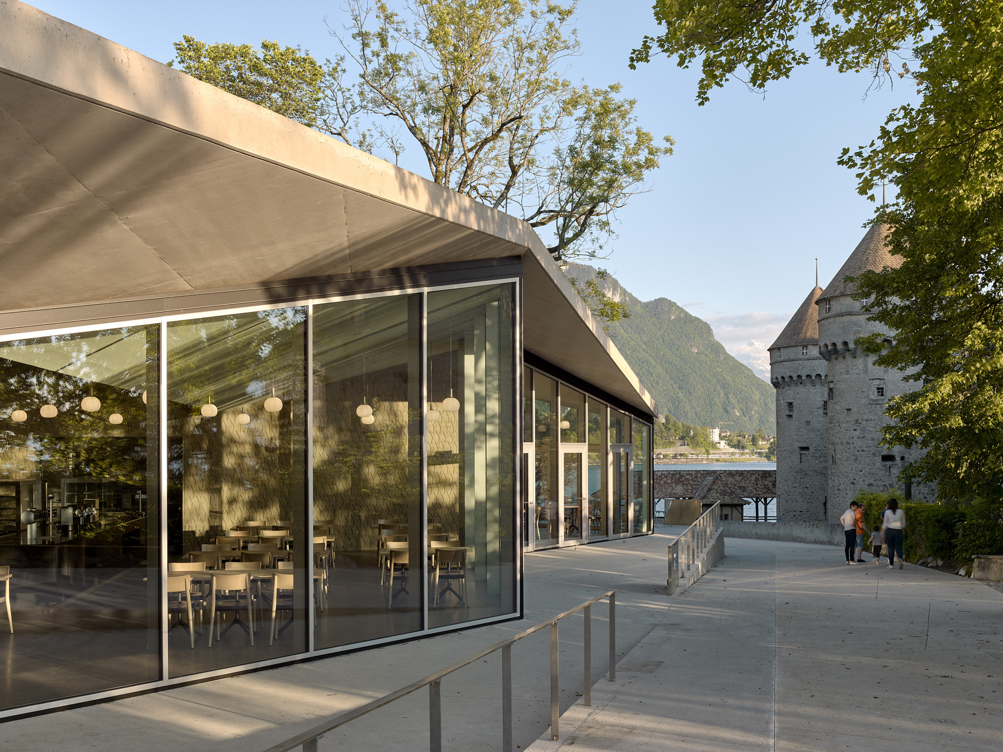 Jardin Anglais Cafe Pavilion / Dreier Frenzel Architecture + Communication-19