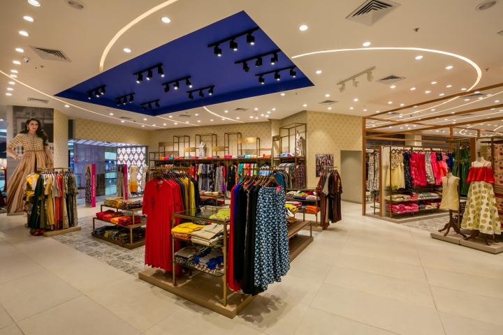 Neeru's 品牌店室内设计-17