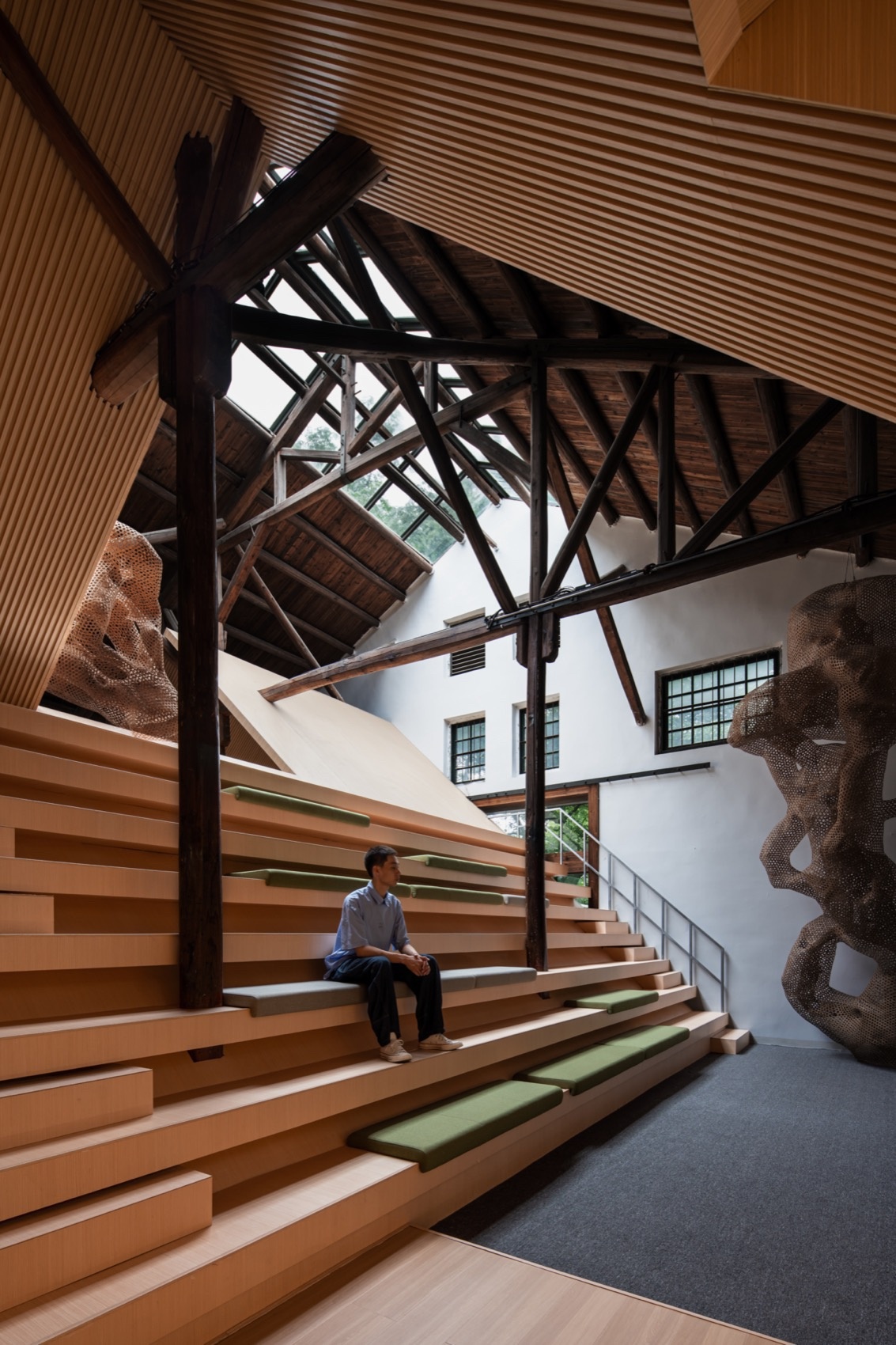 杭州 “仓中仓”媒体发布中心 – 18号军需仓库改造 |  植田·田之间建筑-23