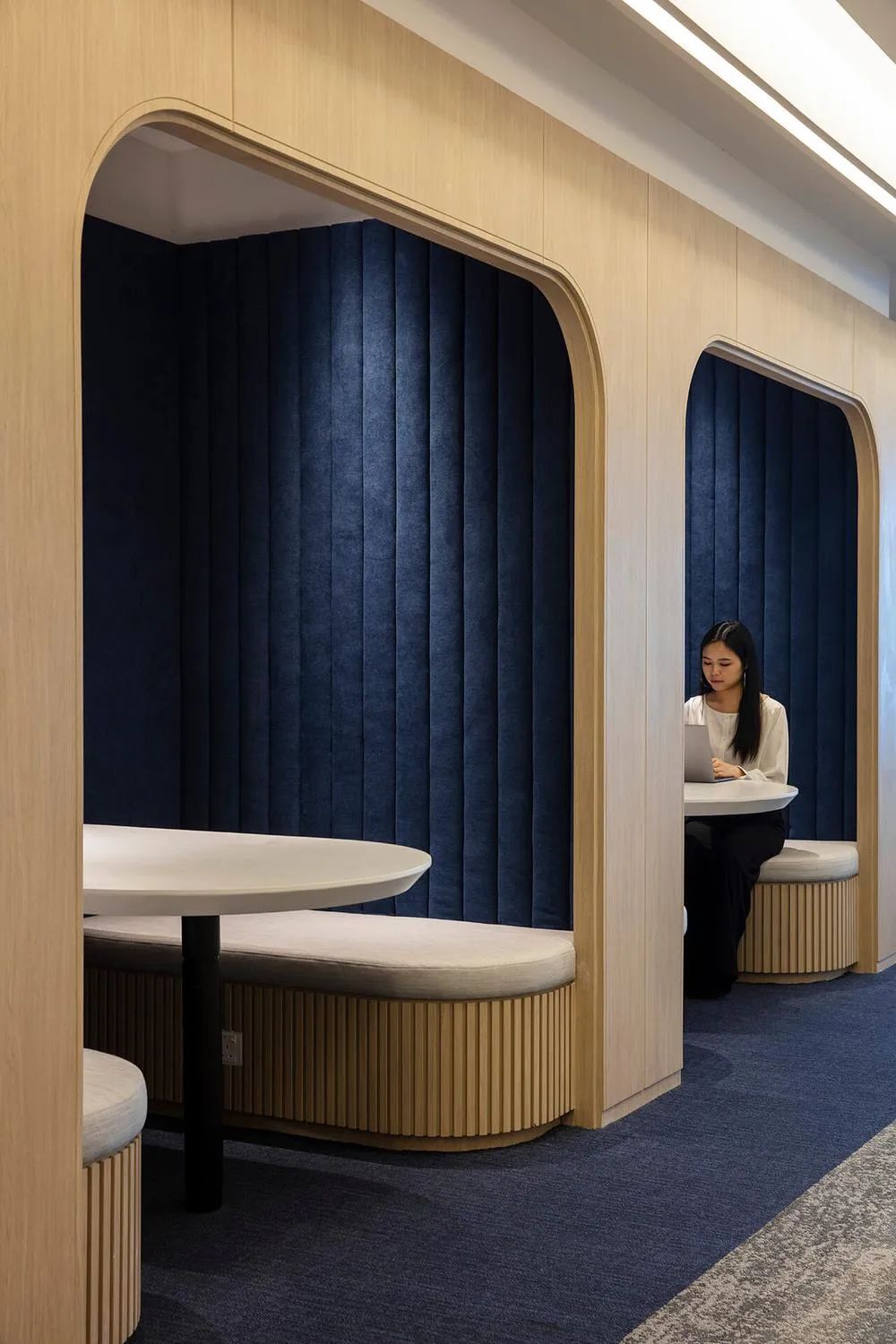 德国汉诺威再保险Hannover Re办公空间丨Box Design Studio-26