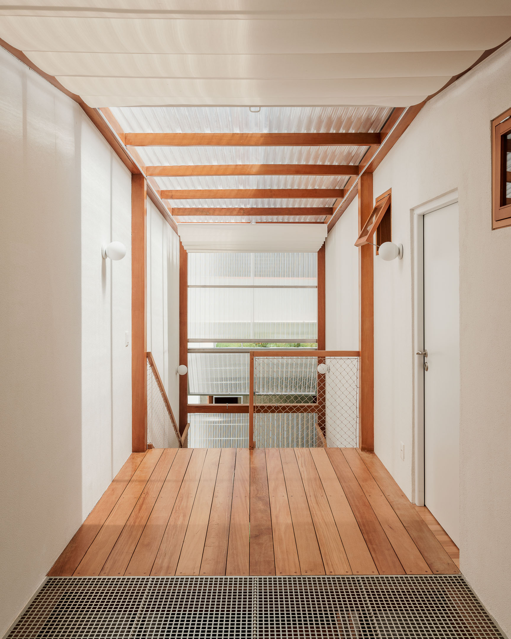 胡同里的房子丨巴西圣保罗丨Estúdio Artigas-23