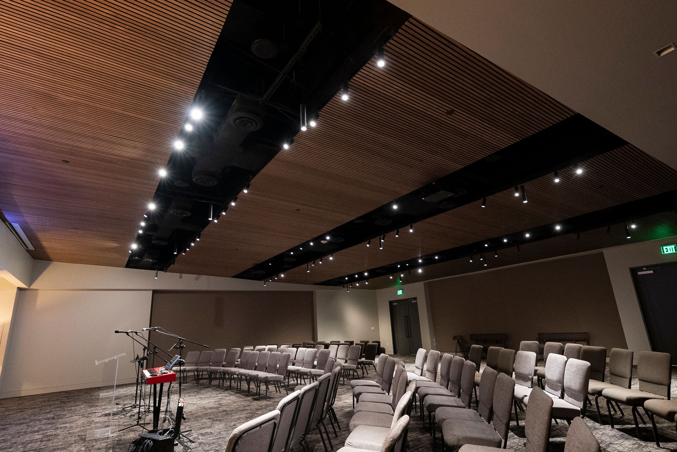 Magfinity Track System Lighting Design for Conference Hall-5