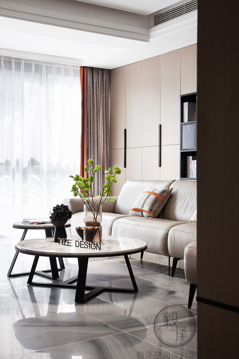 朝阳 W 宅——现代简约，书香满溢的家庭空间-1