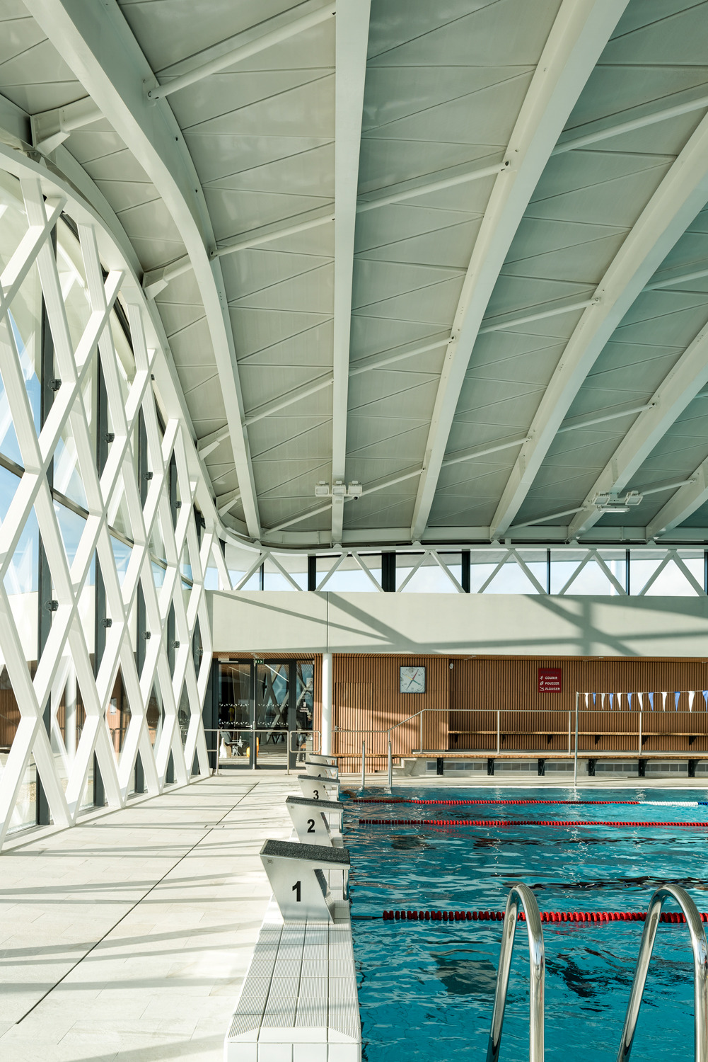 体育馆丨MultiplexeAquatique-82