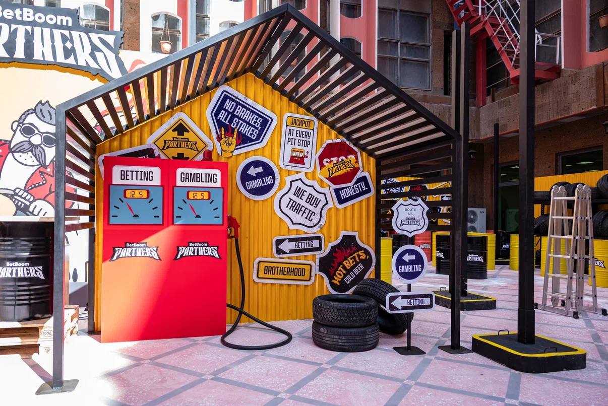 BetBoom Partners EXPO 展会装饰项目丨Stage Style-6