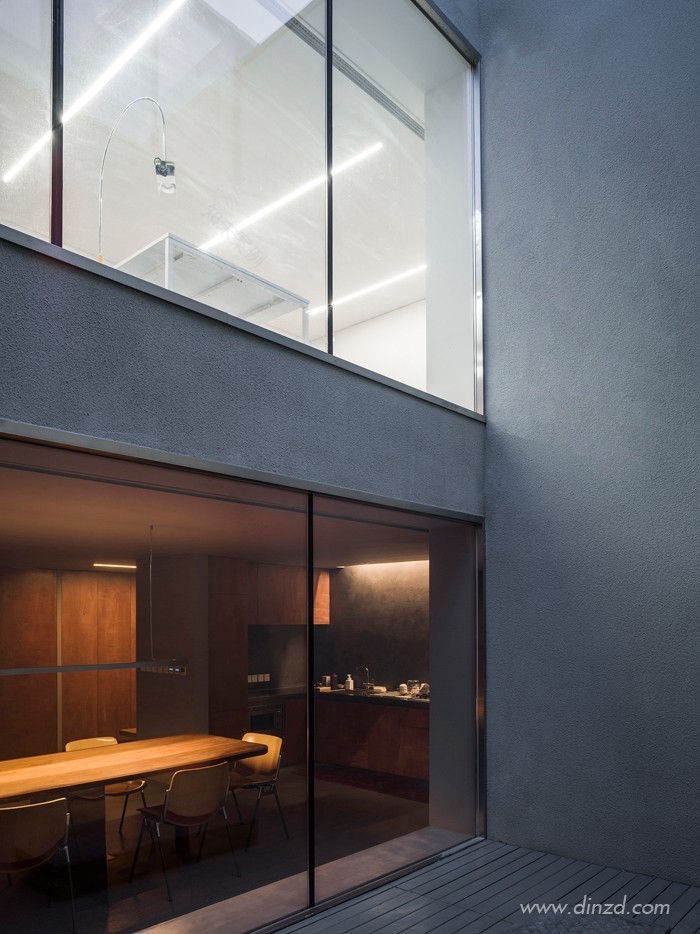 左通右达 | 在腾挪转移中,缓缓降临-10