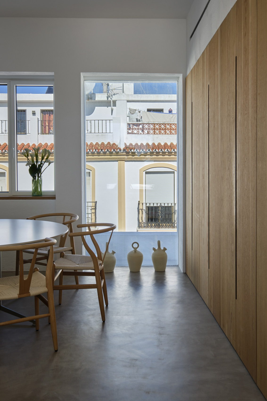 历史中心的海岸城市办公空间丨Alejandro Gimenez Architects-19