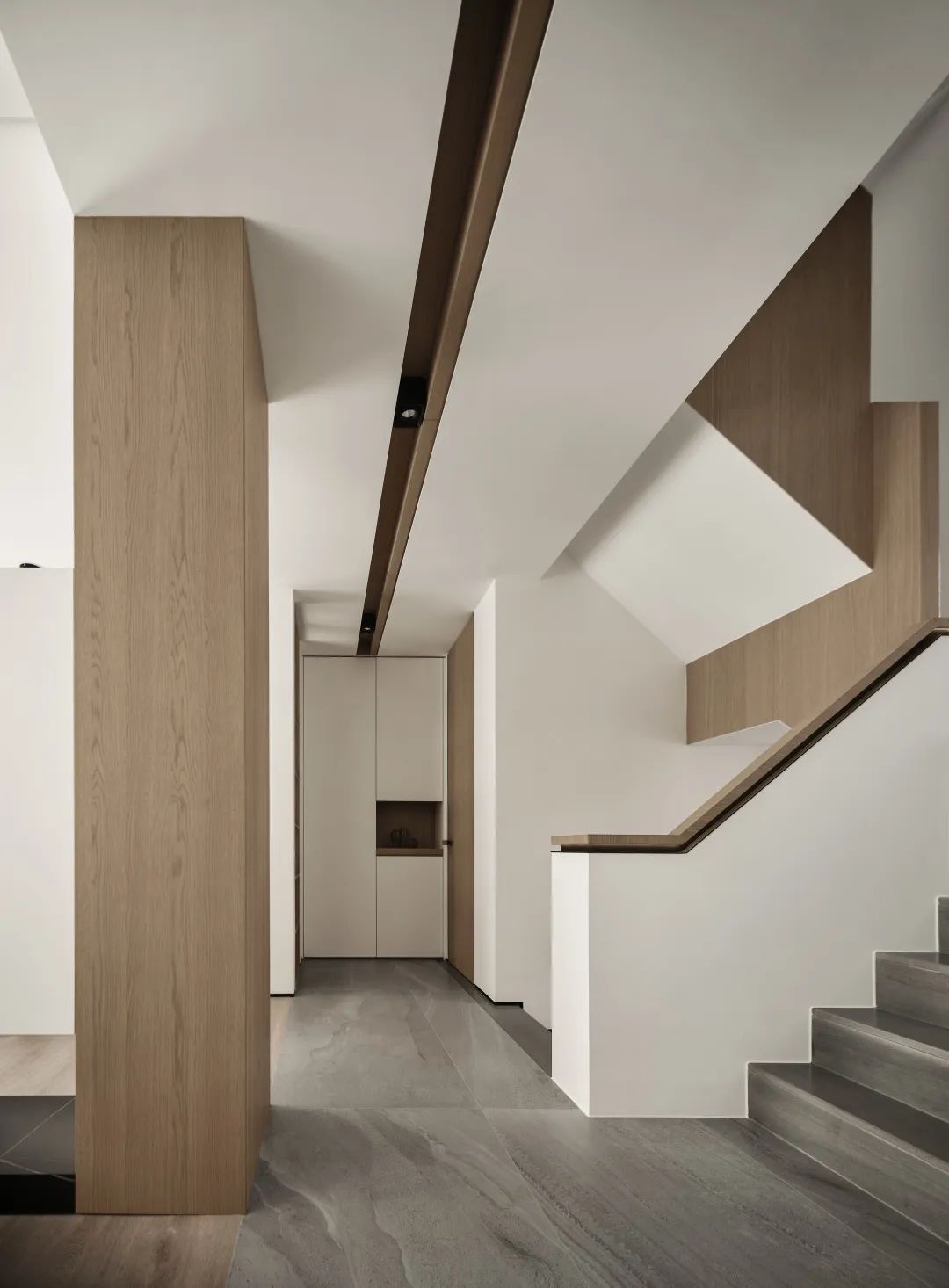 紫云台别墅 · 现代丛林中的艺术生活空间丨丙辛工程设计-39