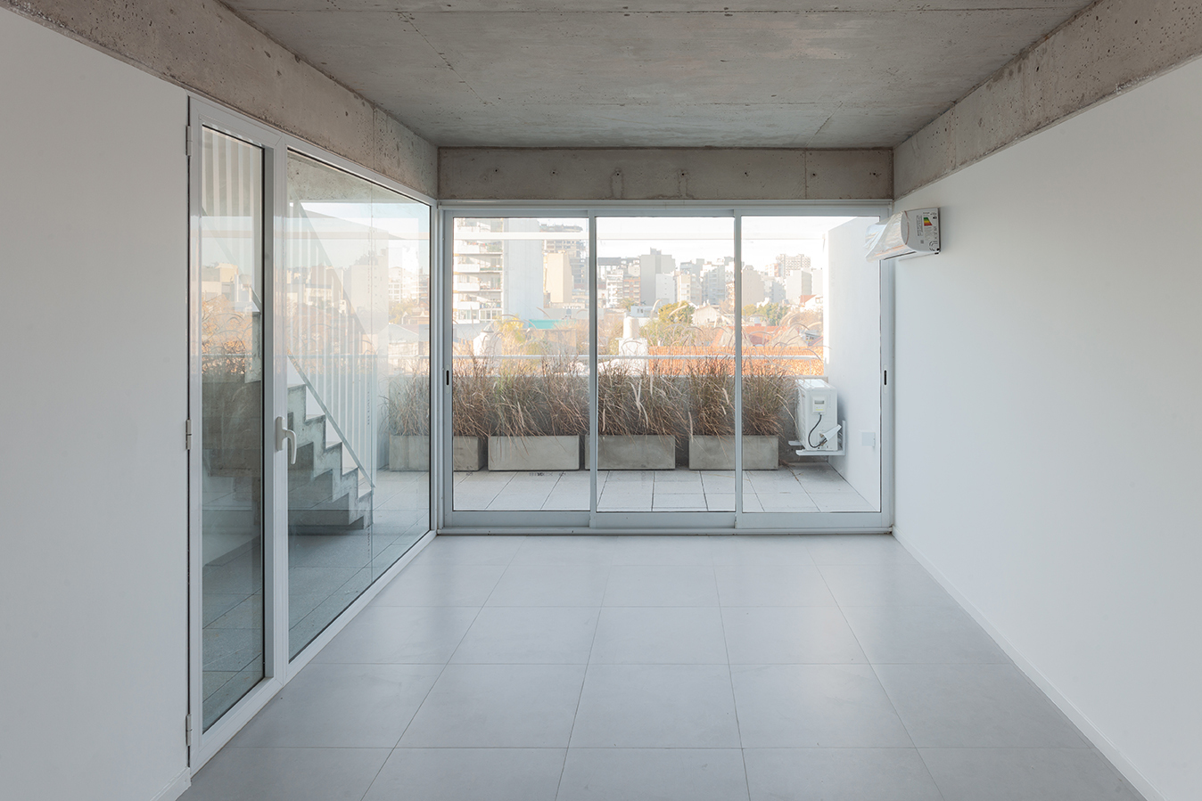 阿根廷 Coghlan 区公寓建筑设计丨Diego Cherbenco,Gustavo Robinsohn-28