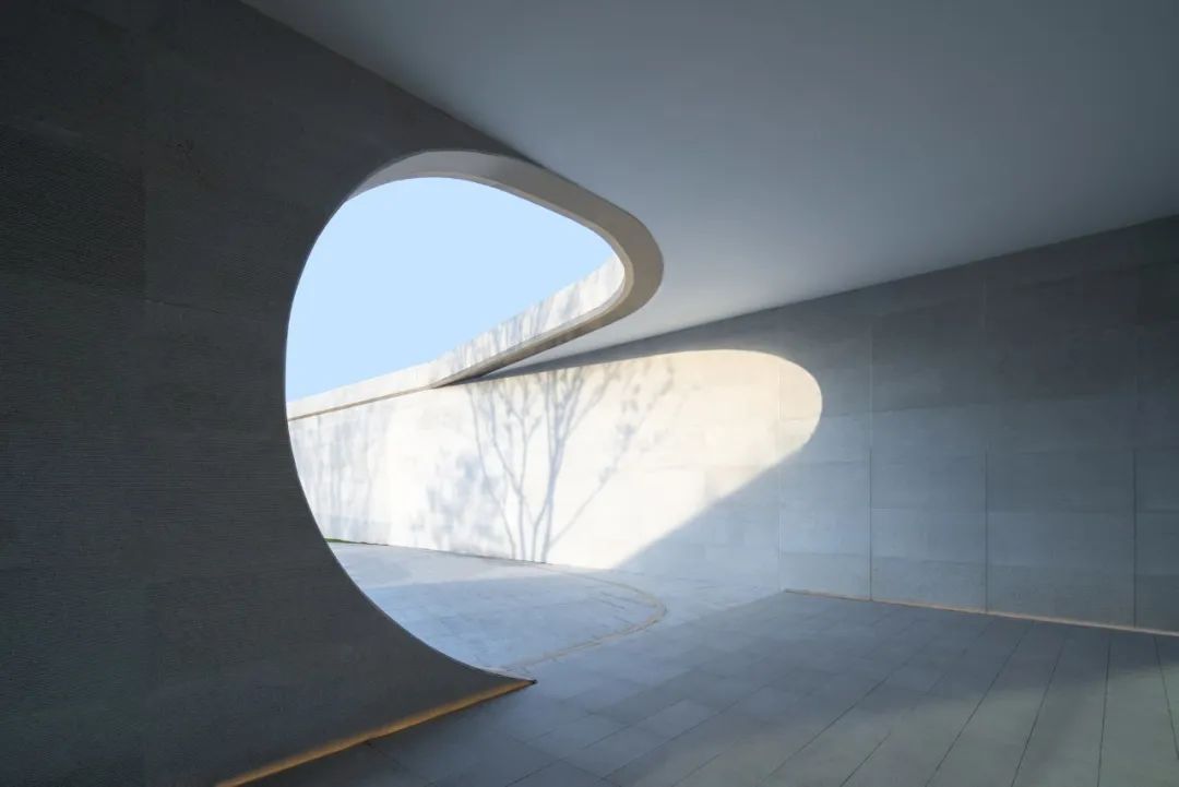 郑州弘阳府 | 现代艺术与自然景观的完美融合-24