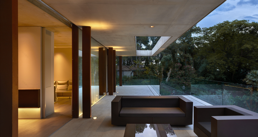 house in the pine forest-42