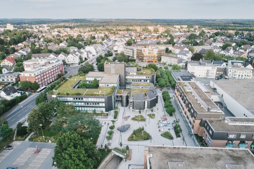 德国兰根 feld 市 Konrad-Adenauer-Platz 广场景观设计-0