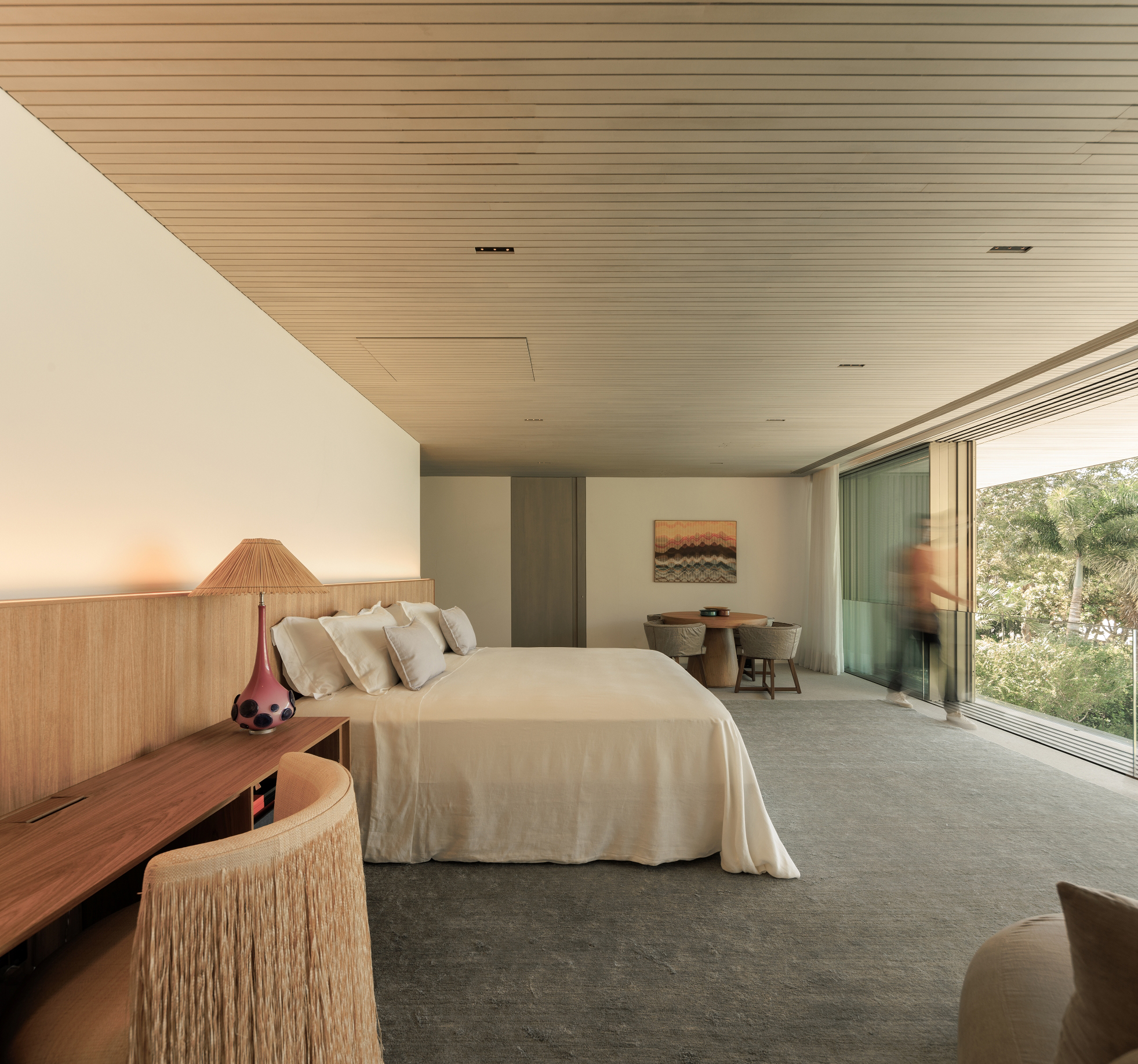 若JO是名字的缩写或者特定名称等保持原样：JO住所
若JO没有特殊意义，可意译为：住宅JO （不过这种说法一般是基于JO有特定指代前提，不然与住宅语义搭配会稍显突兀，最推荐情况一是JO有特定含义时的翻译） 丨巴西圣保罗-66