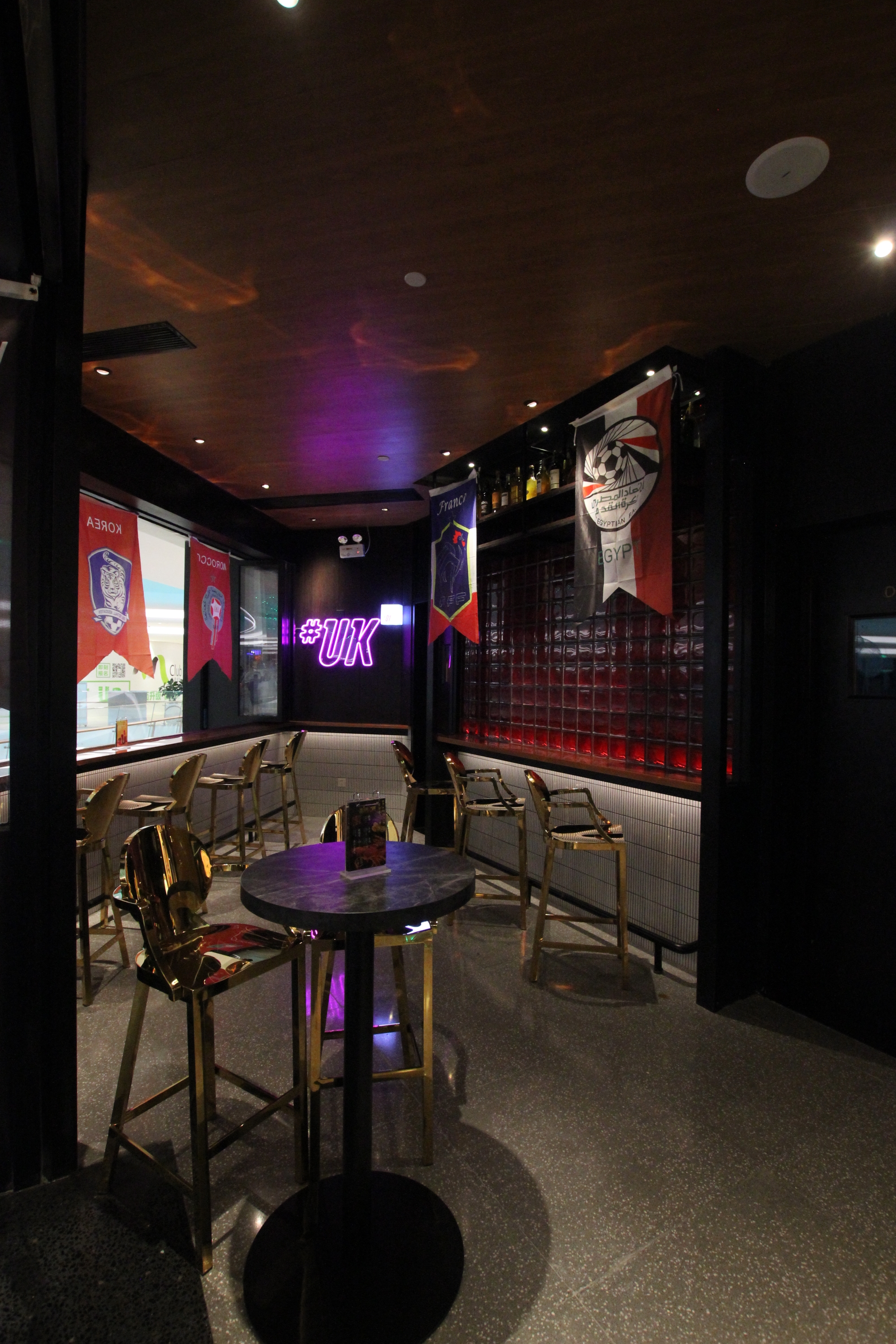 骑光穿越 | 埃素灯光设计营造主题街区场景化娱乐新体验-17