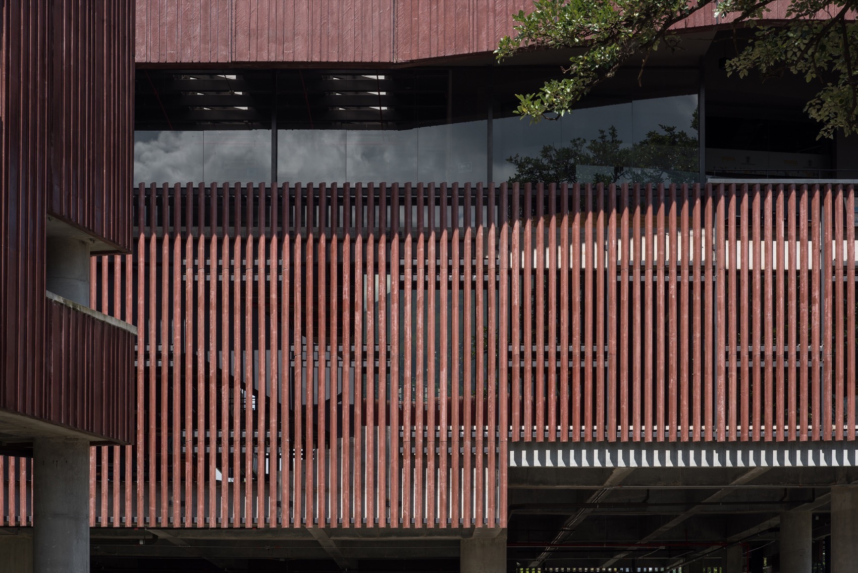 MOVA 教师创新中心丨哥伦比亚丨opus-63