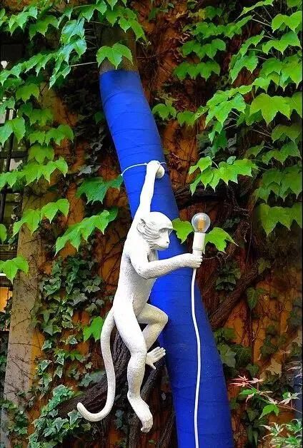 时光里软装|SELETTI 猴子灯 | 机敏活泼的家居艺术-27