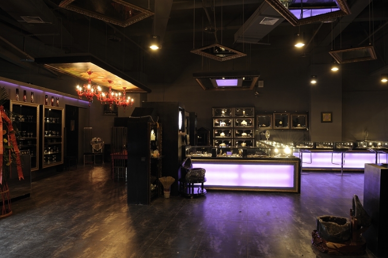 XY水晶店铺装修实景图-5