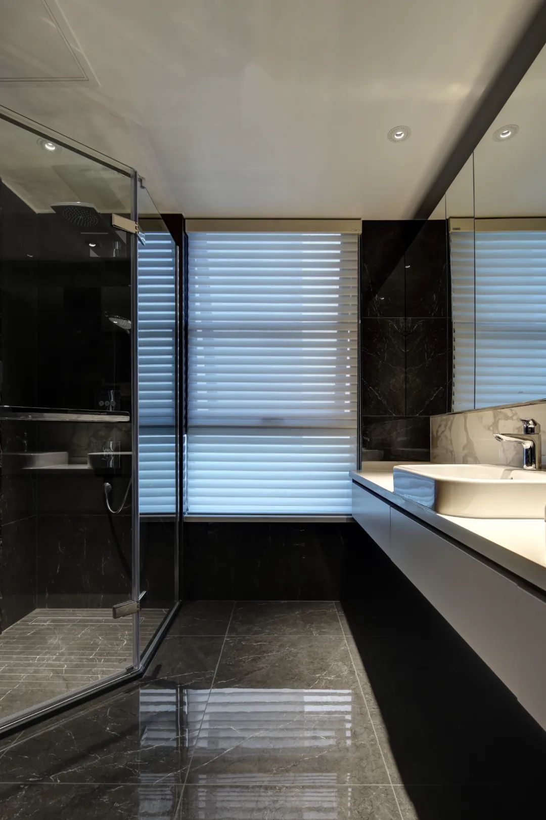 严谨而包容的美学,造出奢雅的空间丨穆兴旺-26