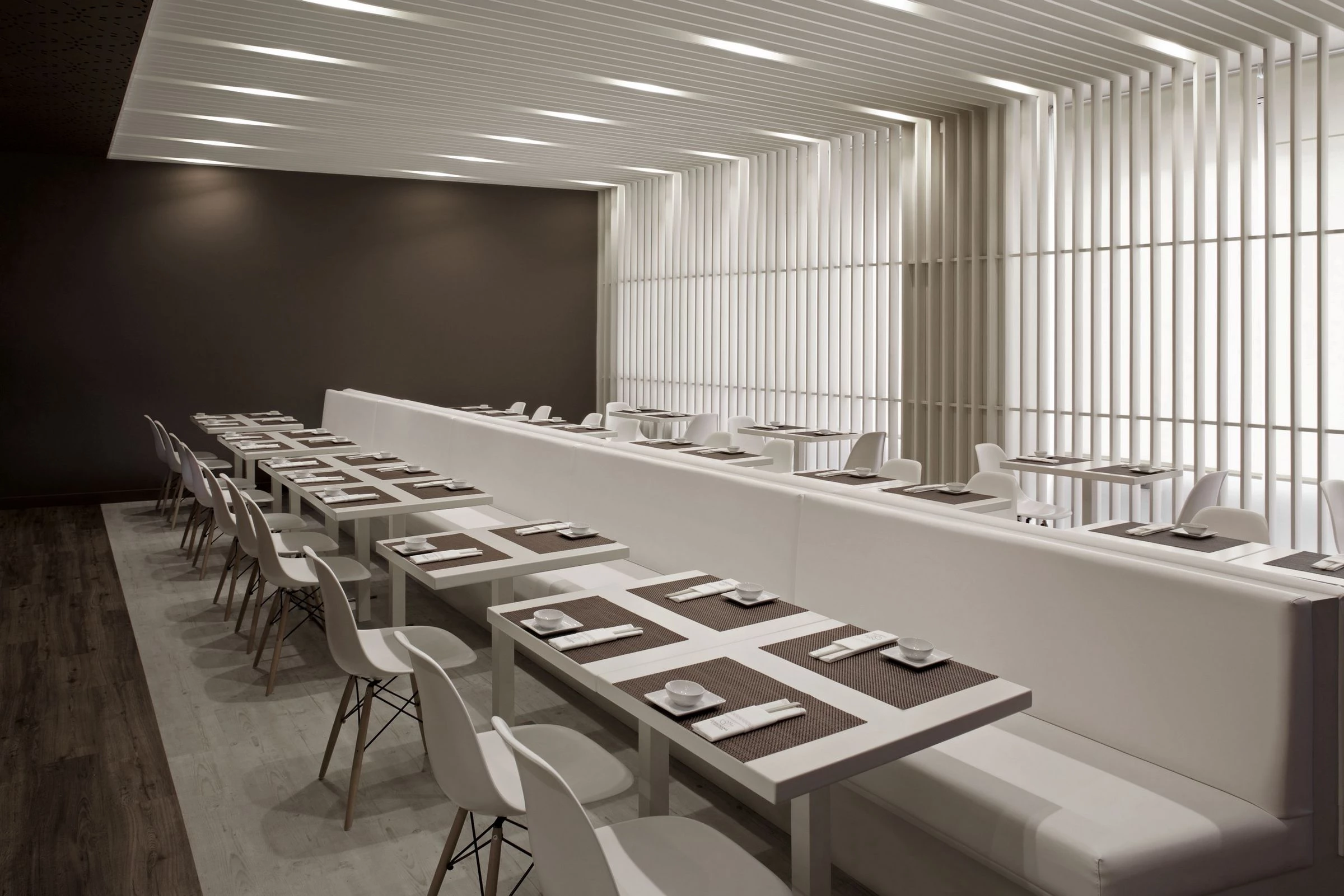 Sushihana Downtown（葡萄牙都市里的日式料理空间）-19