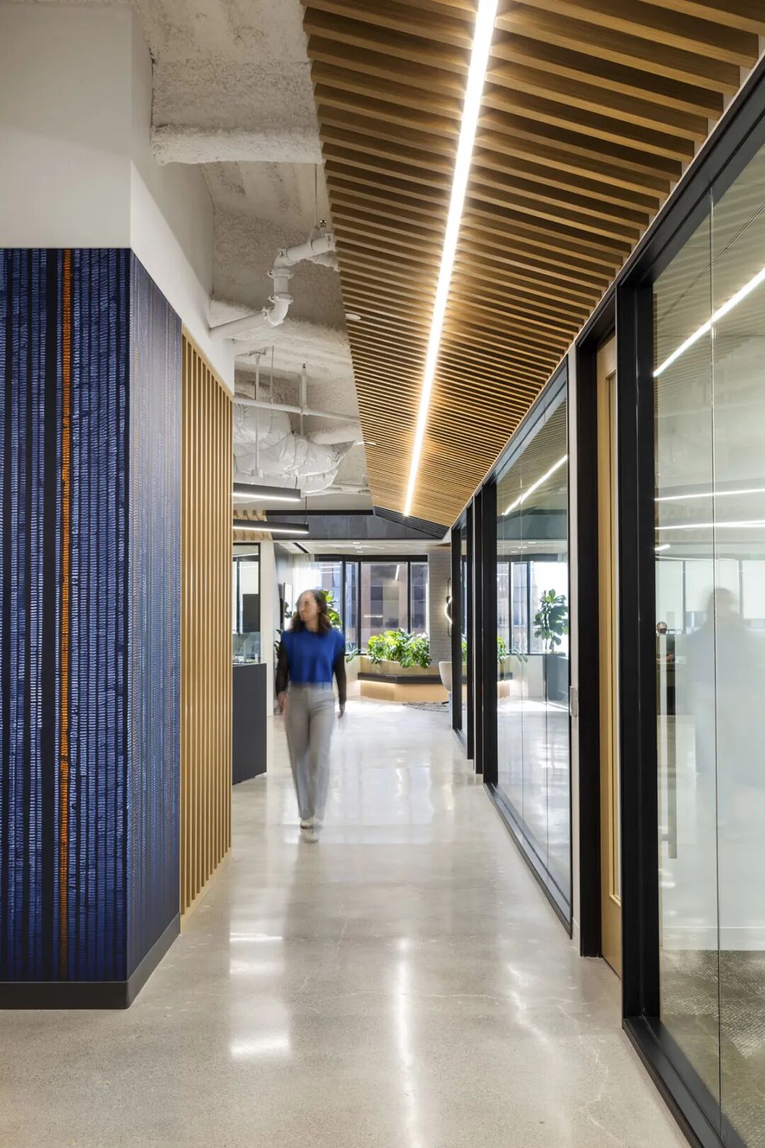 比特币矿业Riot尔湾总部丨美国丨Hendy-16