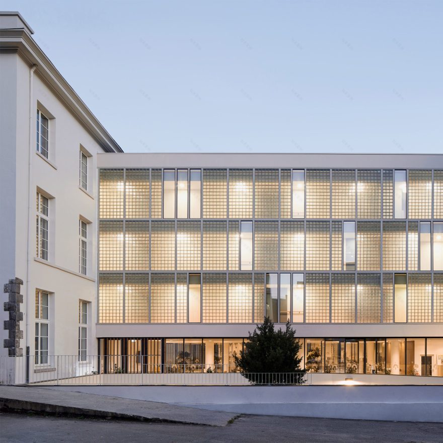 Eight buildings bejewelled with glass bricks and blocks-12