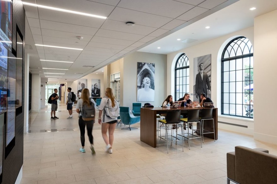 麻省 Stonehill College 商学教学楼丨美国丨The SLAM Collaborative-12