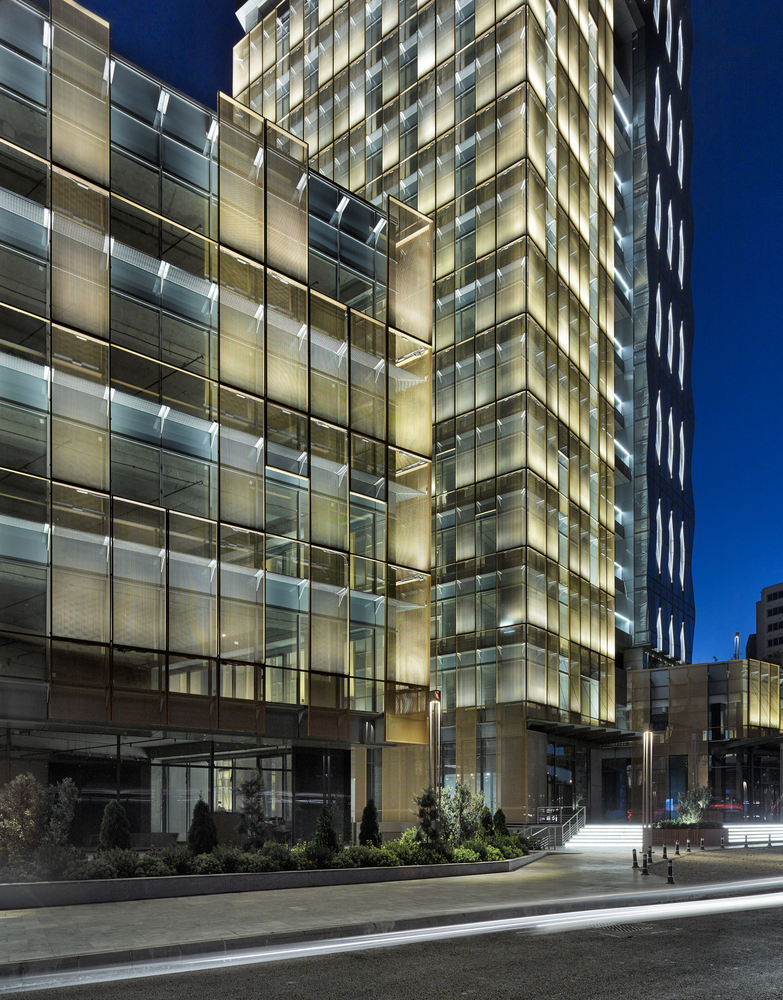 默梅尔勒广场-59