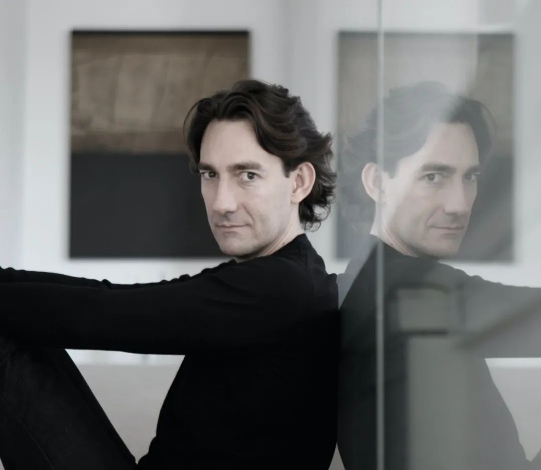 奢侈品牌概念店设计鉴赏丨日本东京丨Curiosity agency-4