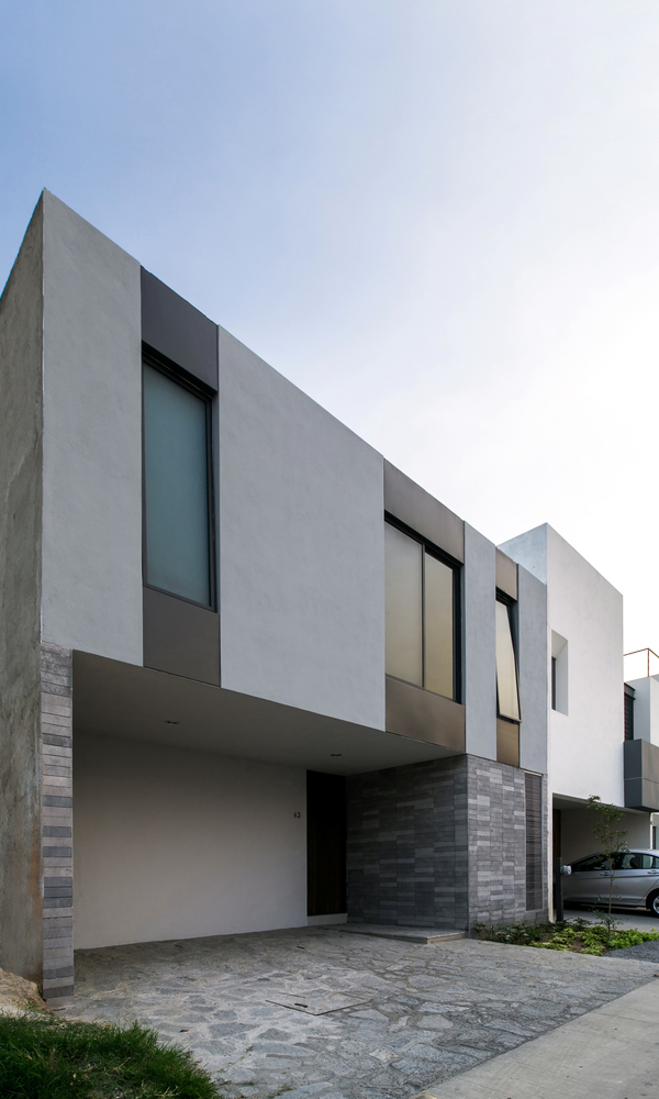 墨西哥双独栋住宅的“庭院”设计-32