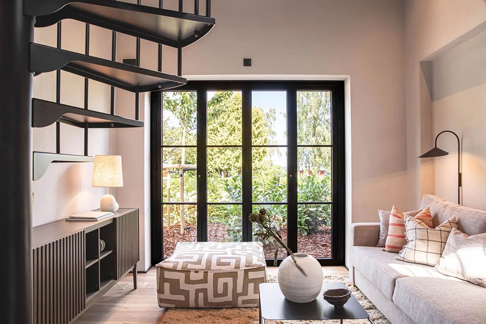 瑞典木质石质时尚自然住宅-17