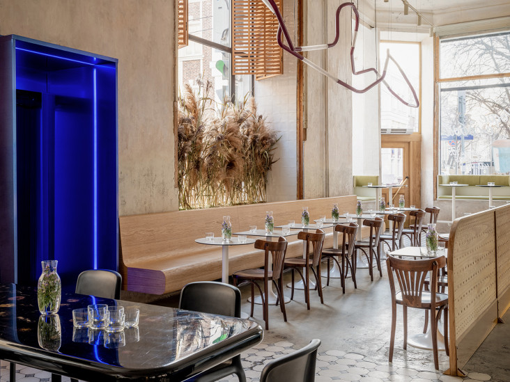 Кофейня в усадьбе XIX века в Екатеринбурге по проекту Zavod11-30