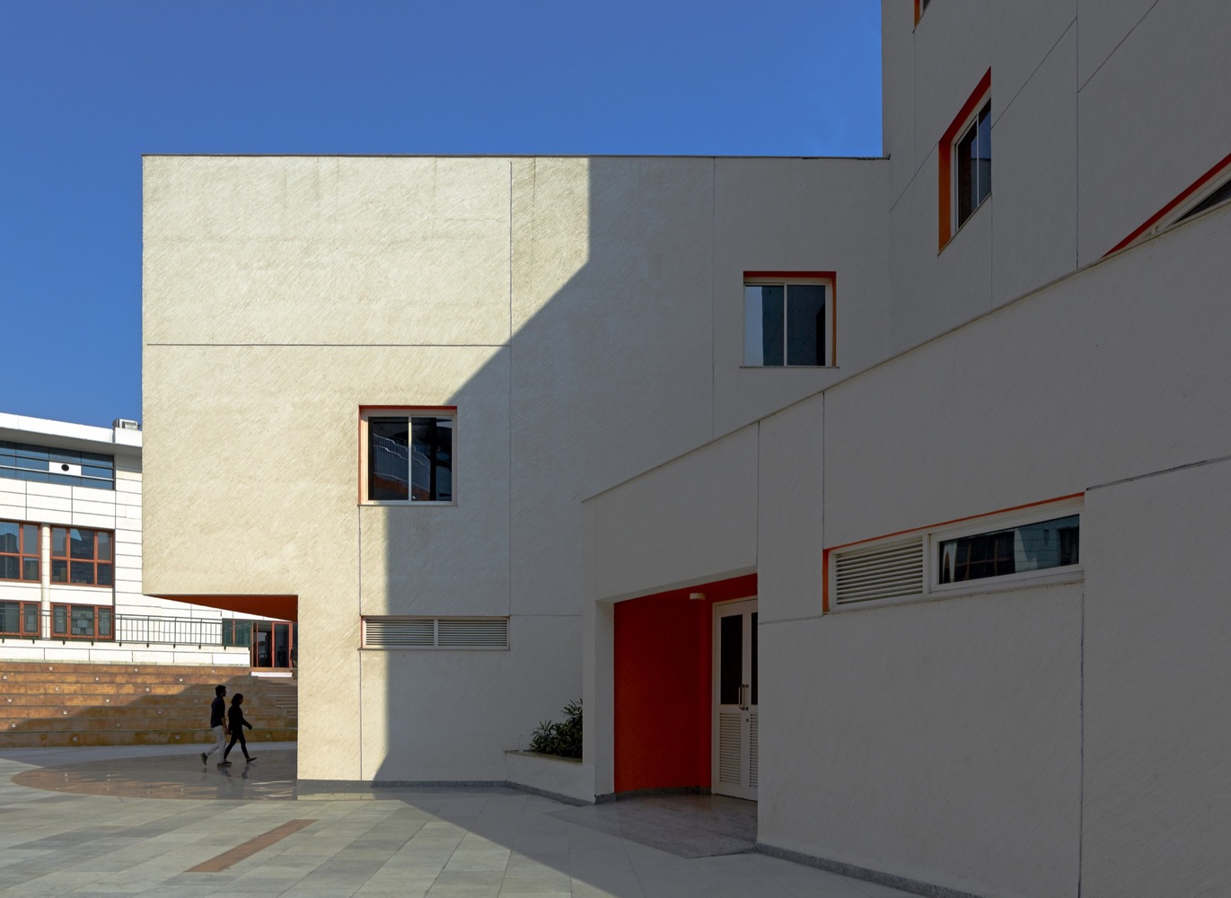 最大化的场地利用，最微妙的随意校园-1