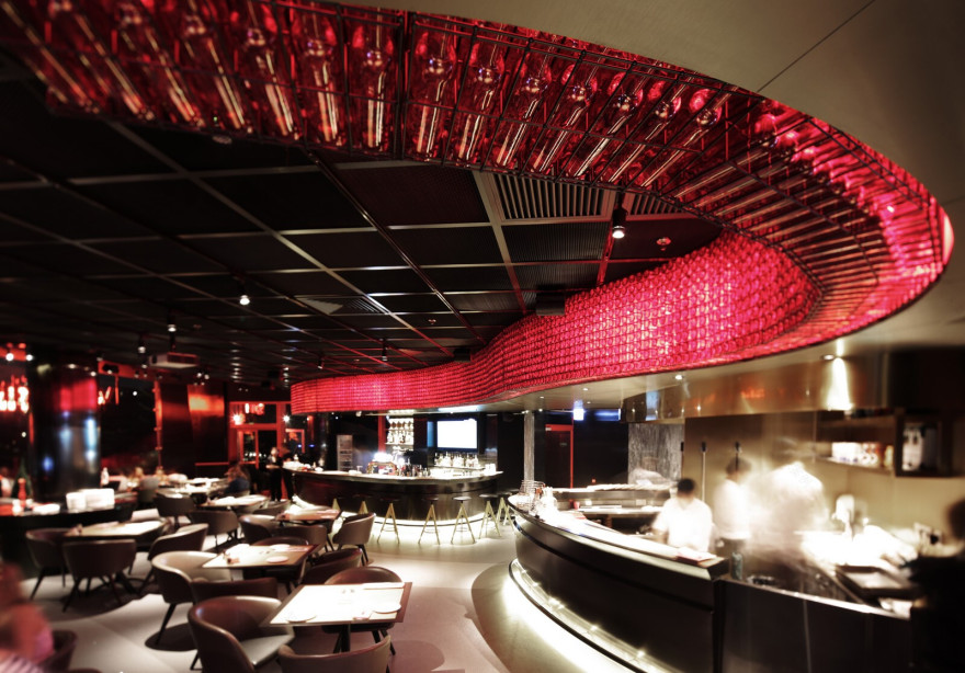 香港山顶大厦的野火披萨酒吧与烧烤店-18