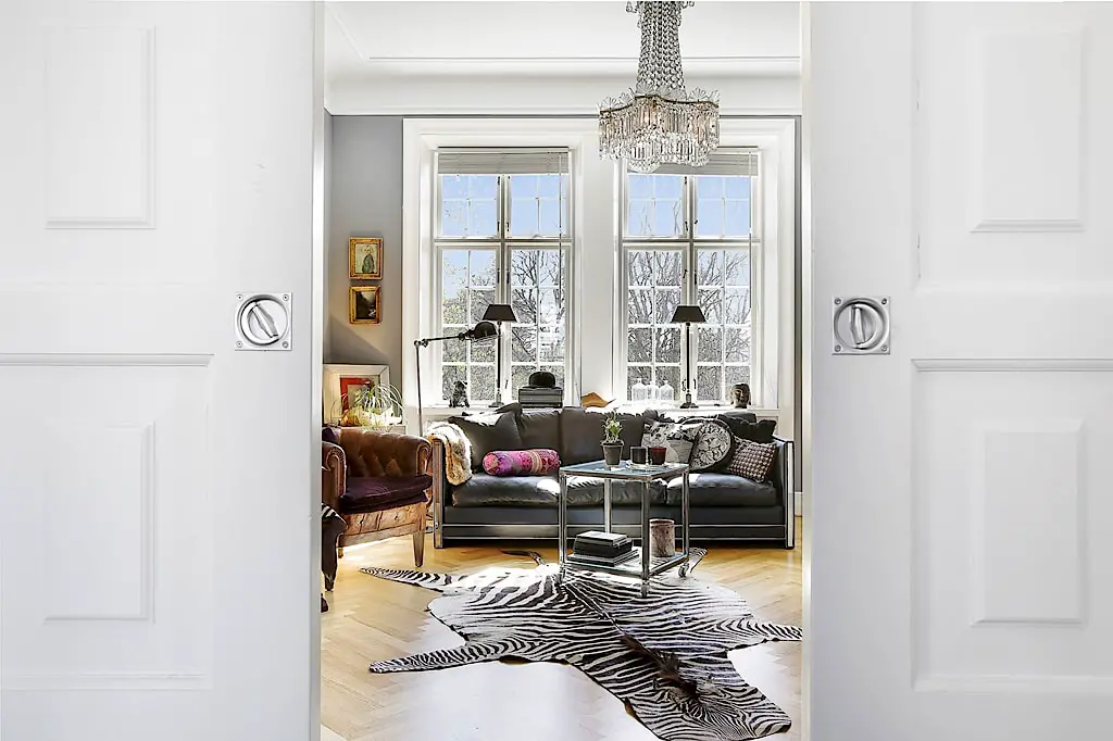 瑞典古堡中的混搭疯狂公寓-5