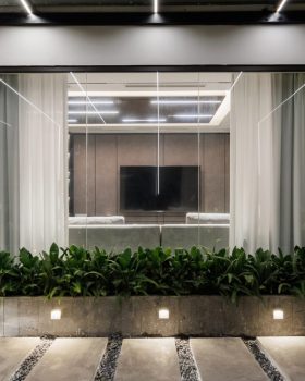 范鸿栋将军别墅（注：由于"GM"常见含义为将军、通用汽车等，结合越南人名Phạm Văn Đồng（范鸿栋或范文同）等信息，这里合理推测GM为将军（General），Villa即别墅 ） 丨Việt Linh