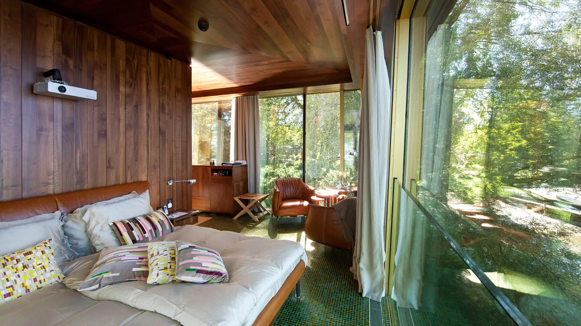 瑞士玻璃钻石酒店-16