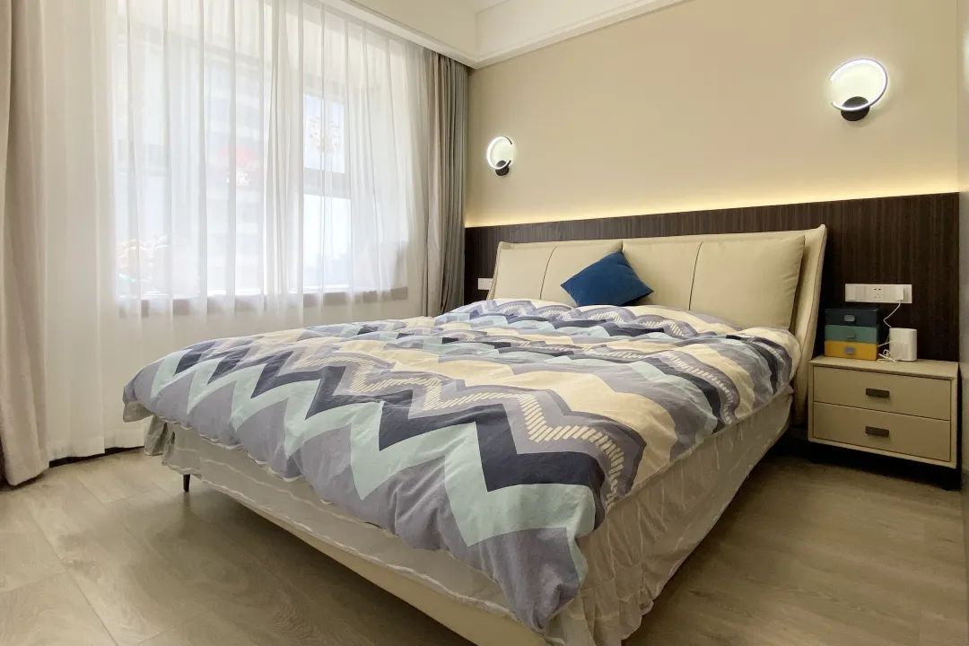 蓝光黑钻现代简约家居丨黄韵韵-60