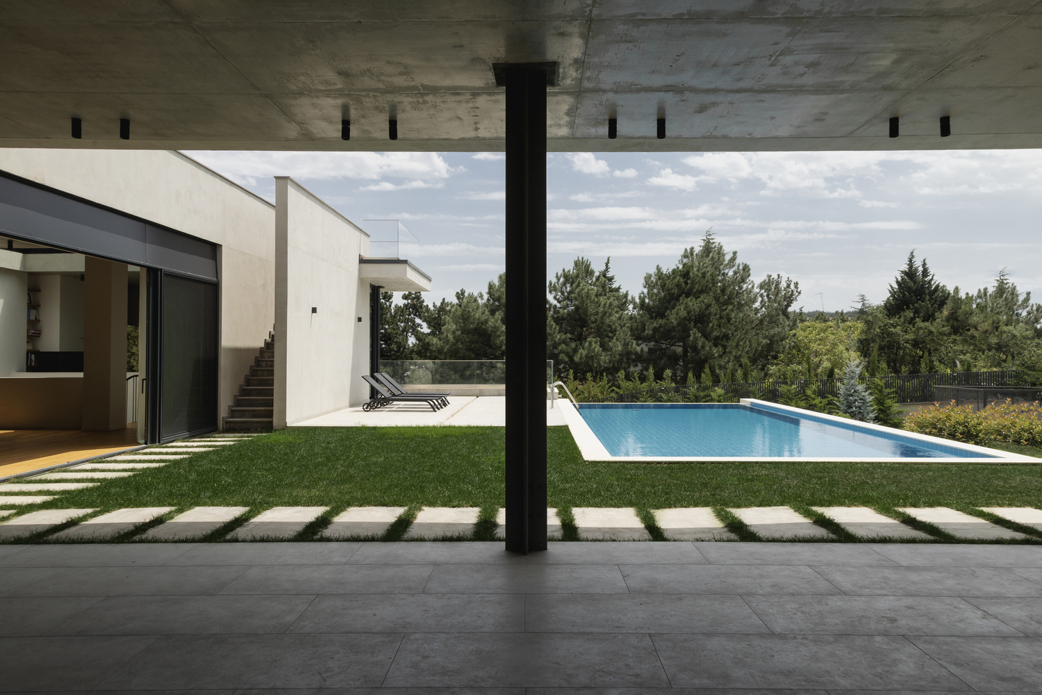 绿意环绕的别墅建筑丨美国丨TIMM Architecture-28