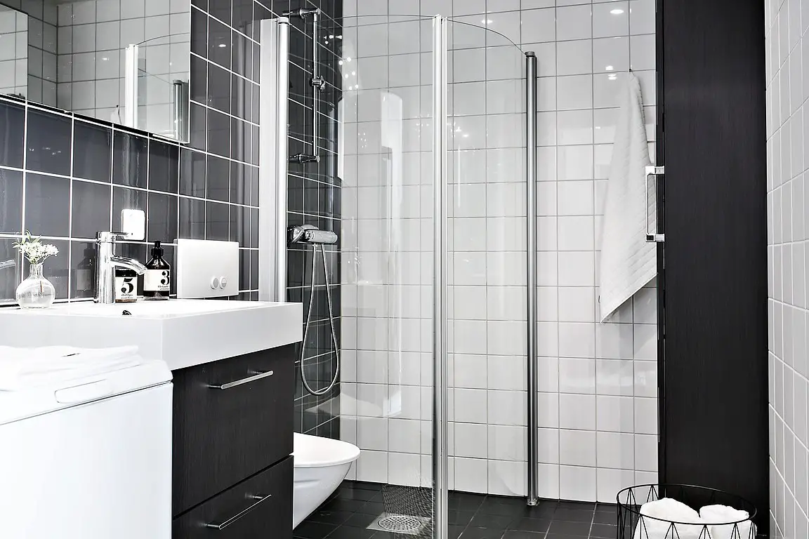 7 平米阁楼卧室设计-17