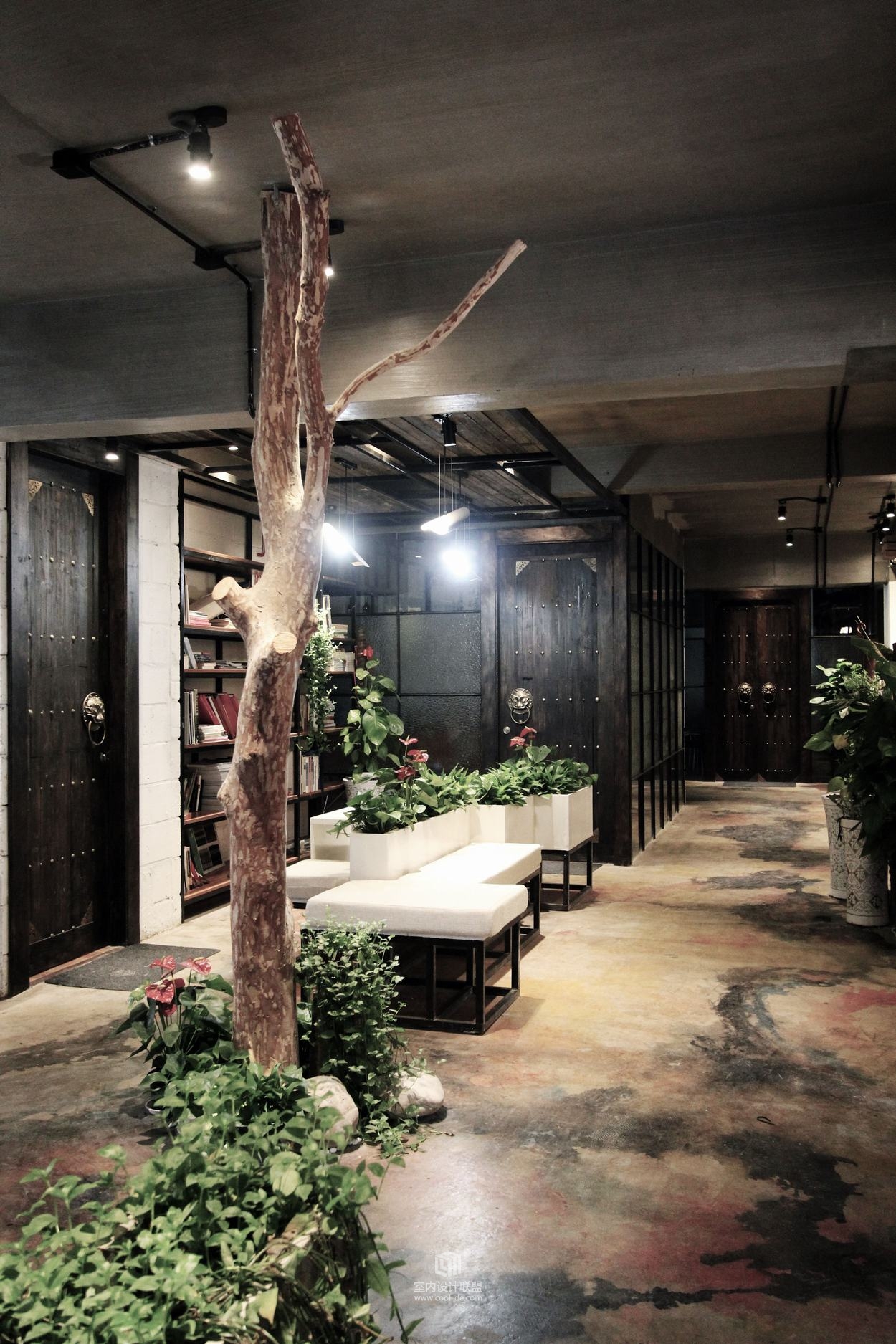 九门堂设计--广西南宁市一花一世界艺术生活馆办公休闲空间-17