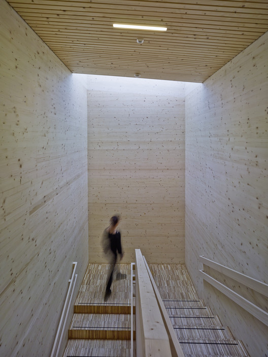 德国吉尔金市幼儿园，互动式空间设计助力儿童成长-17