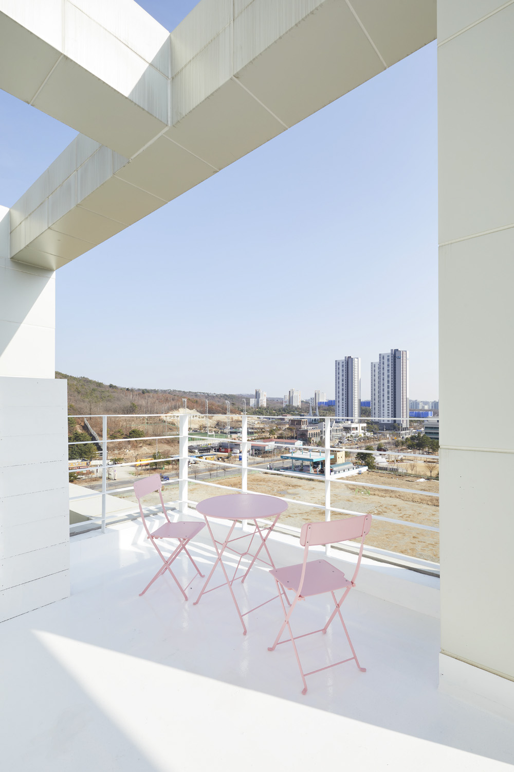 38 平简约白色调工作室设计-22