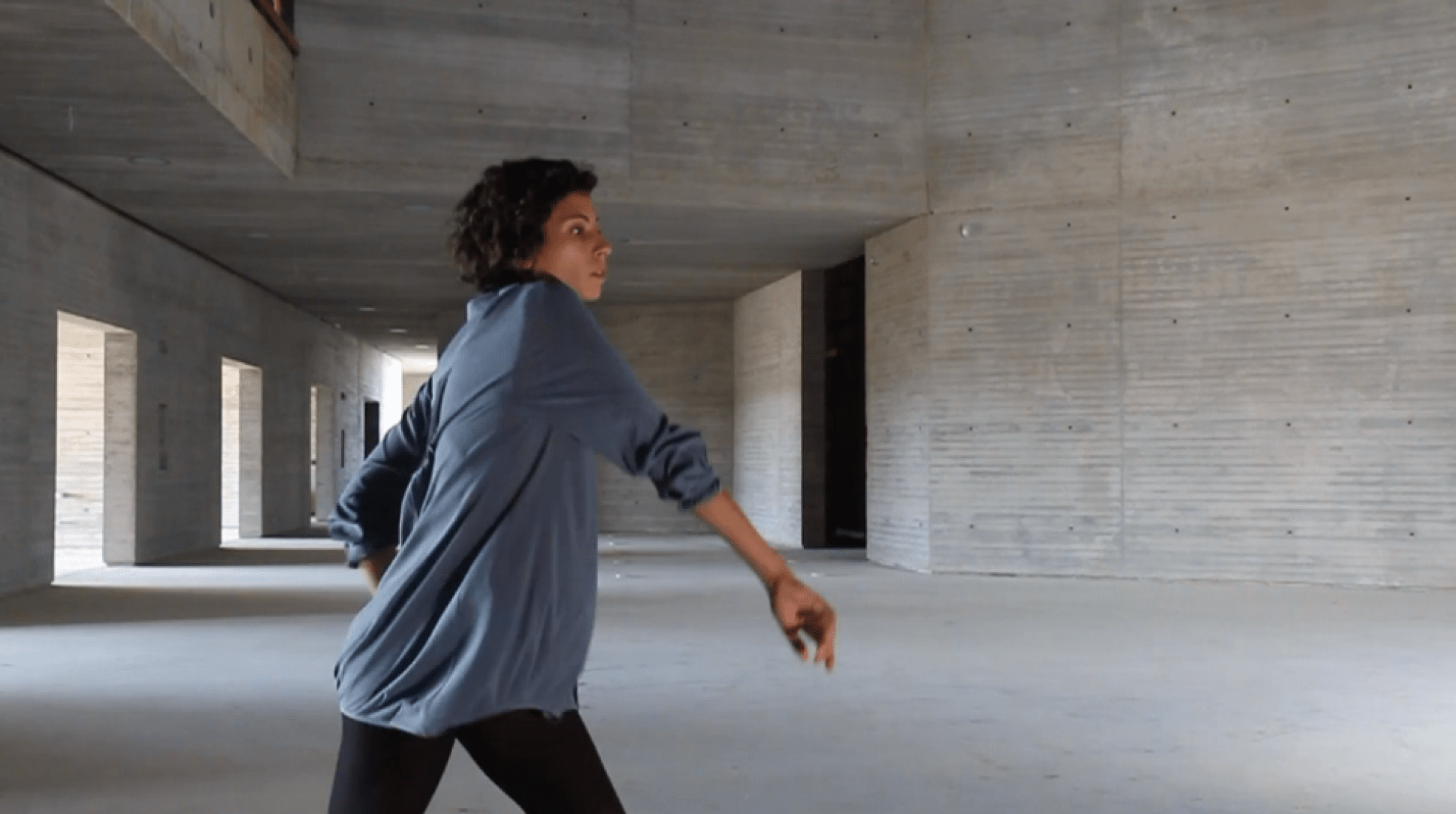 “Première”视频投影项目丨西班牙丨Taller de Casquería（Elena Fuertes等）-25